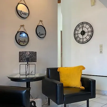 Διαμέρισμα Loft In The Heart Of Center *